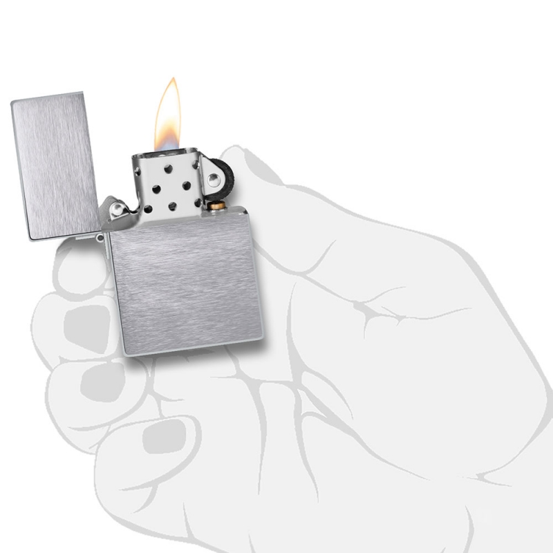 zapalniczka zippo replica 1935 60001173 wpasowana w dłoń