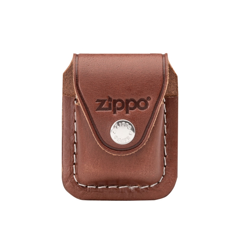 brązowe etui z logo zippo