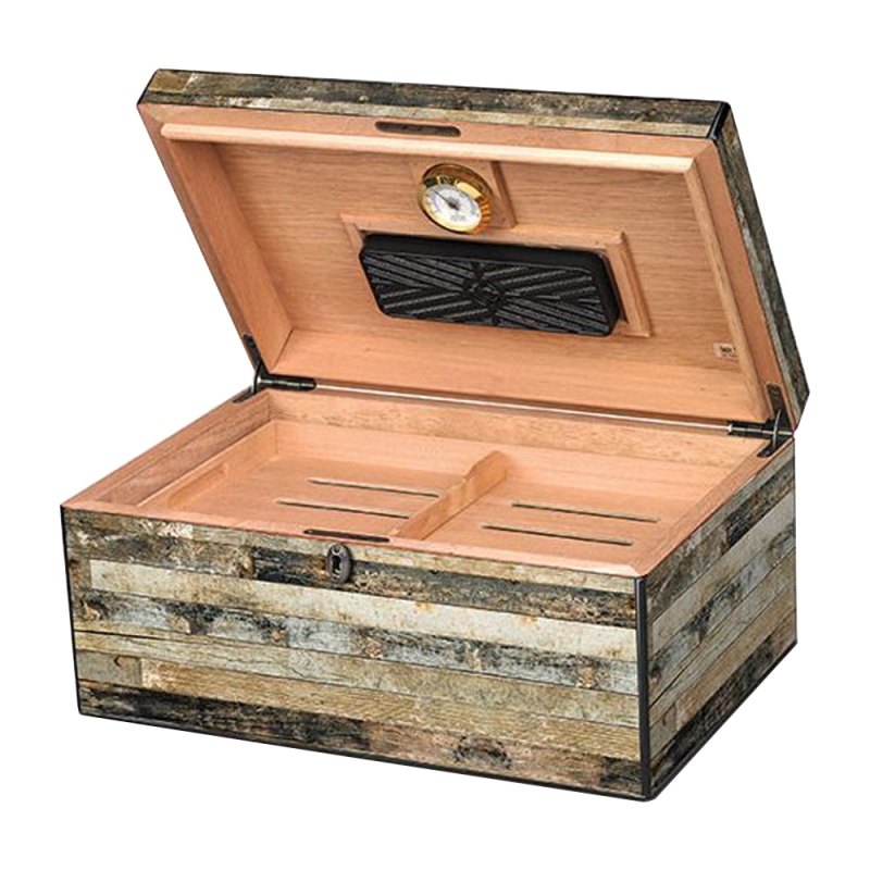 otwarty humidor z wiejskim motywem na 120 cygar