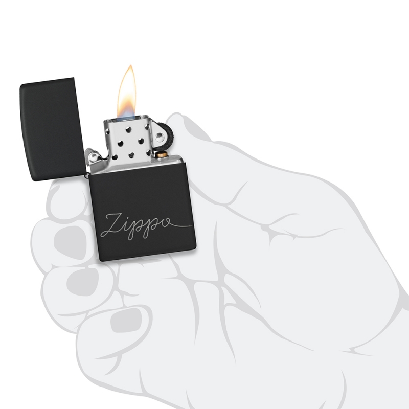 Zippo Design 60006982 w dłoni