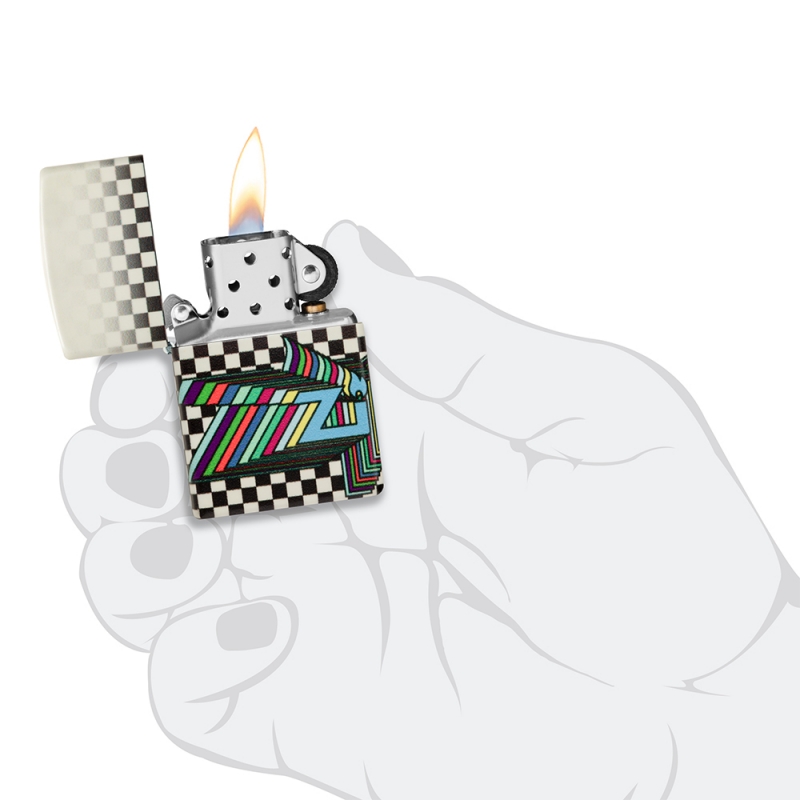 Zippo Nostalgia Design w dłoni