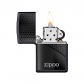 płomień czarnej eleganckiej zapalniczki zippo black hexagon design