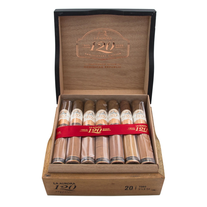 Otwarte pudełko cygar La Aurora 120th Anniversary Toro Otwarte pudełko cygar La Aurora 120th Anniversary Toro