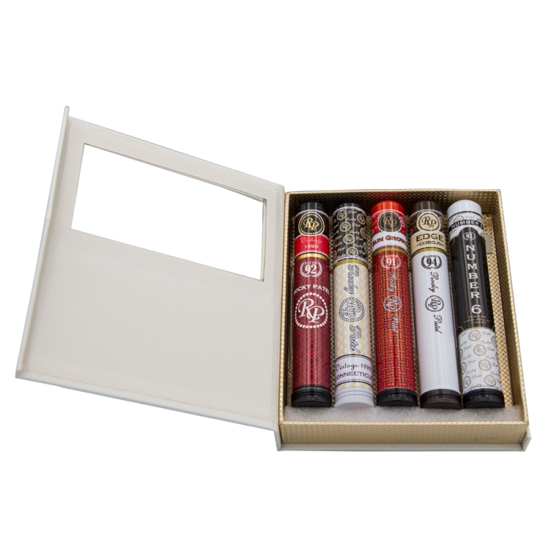 Otwarty sampler z cygarami w tubie Rocky Patel Deluxe Toro Tubos
