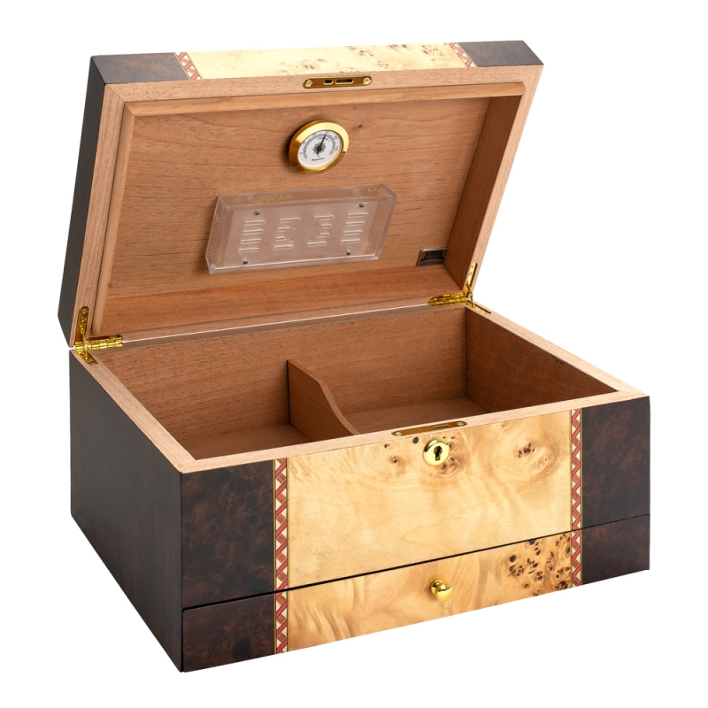 otwarty humidor na 75 cygar z higrometrem i nawilżaczem