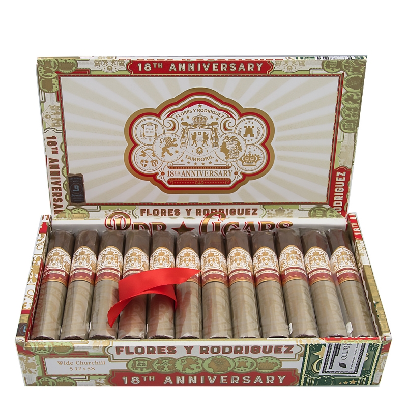 Otwarte pudełko z cygarami PDR Flores Y Rodriguez 18th Anniversary Reserva Limitada Wide Churchill