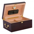 duży humidor w ciemnym kolorze z higrometrem i nawilżaczem duży humidor w ciemnym kolorze z higrometrem i nawilżaczem