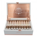 20szt. pełne pudełko wypełnione cygarami od Rocky Patel 20szt. pełne pudełko wypełnione cygarami od Rocky Patel