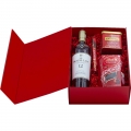 Zestaw prezentowy - Macallan 12 w czerwonym pudełku Zestaw prezentowy - Macallan 12 w czerwonym pudełku