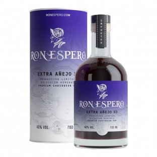 butelka z tubą z rumem z Dominikany Espero