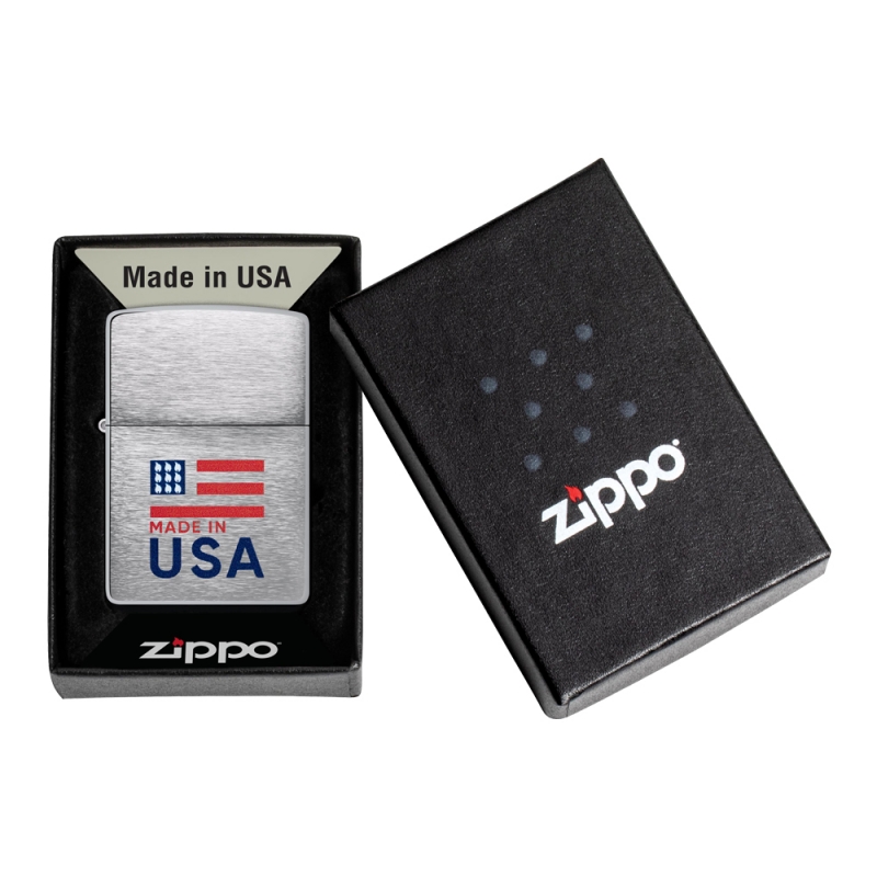 czarne oryginalne pudełko Zippo z zapalniczką w środku czarne oryginalne pudełko Zippo z zapalniczką w środku