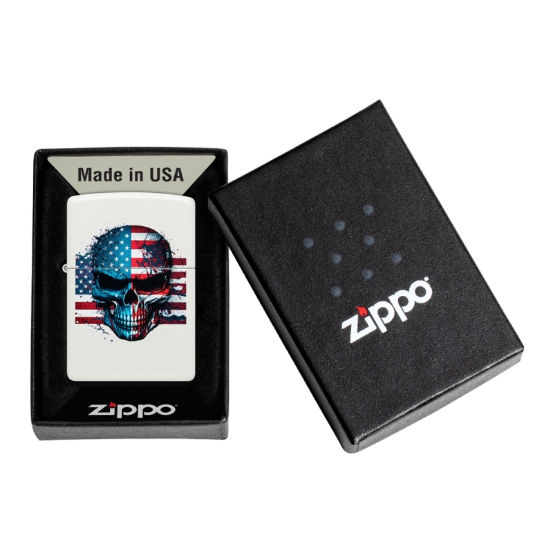 Zapalniczka Zippo Skull Flag Design 60007288 w pudełku Zapalniczka Zippo Skull Flag Design 60007288 w pudełku