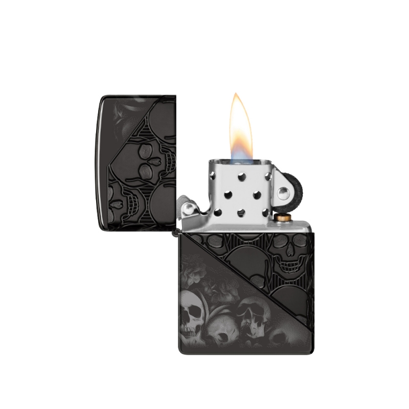 odpalona Zapalniczka Zippo Armor Skulls Design 60007451 odpalona Zapalniczka Zippo Armor Skulls Design 60007451