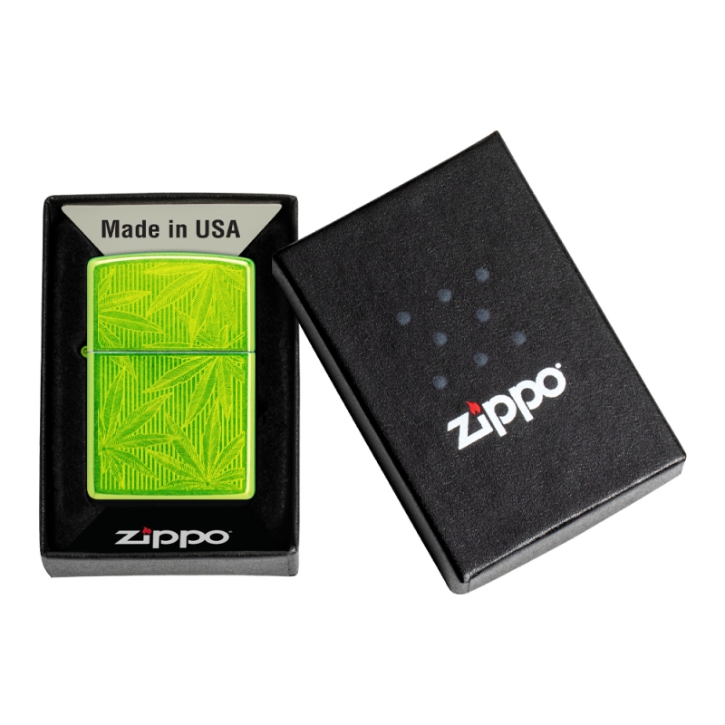 Zapalniczka Zippo Cannabis Leaves Design 60007214 w pudełku Zapalniczka Zippo Cannabis Leaves Design 60007214 w pudełku