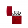 otwarta zapalniczka Zippo w oryginalnym designie serca otwarta zapalniczka Zippo w oryginalnym designie serca