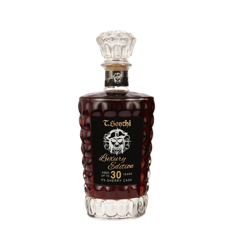 30 letni rum T. Sonthi w ciekawej butelce 30 letni rum T. Sonthi w ciekawej butelce