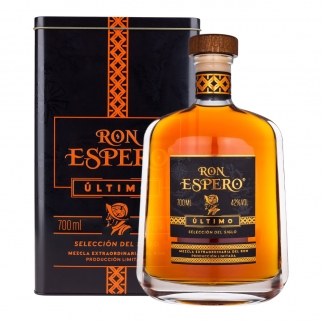 butelka rumu espero reserva extra ultimo z czarną tubą