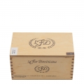 zamknięte pudełko z cygarami La Flor Dominicana Colorado Oscuro No. 2