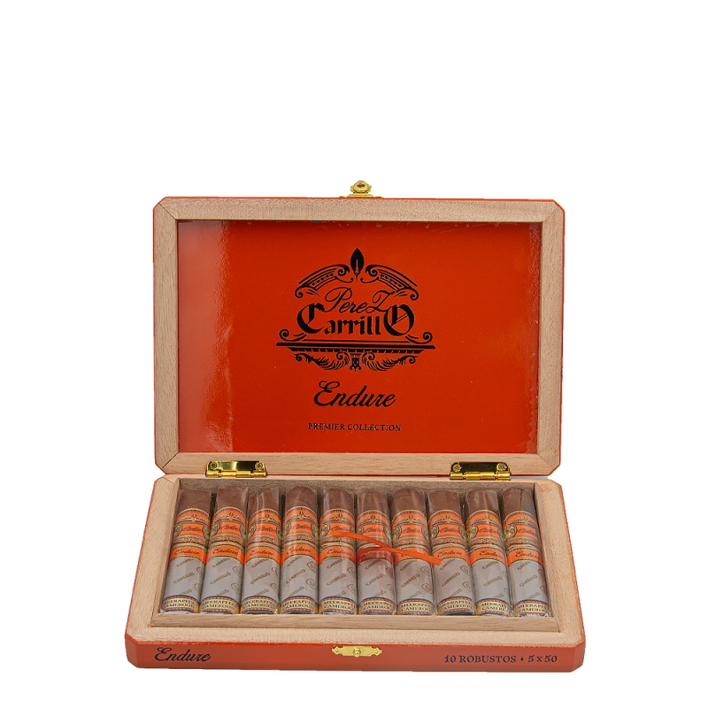 otwarte pomarańczowe pudełko z cyagrami E.P. Carrillo Endure Robusto w środku
