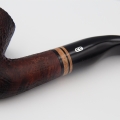 jasne drewno wstawka na czarnym ustniku z fajką