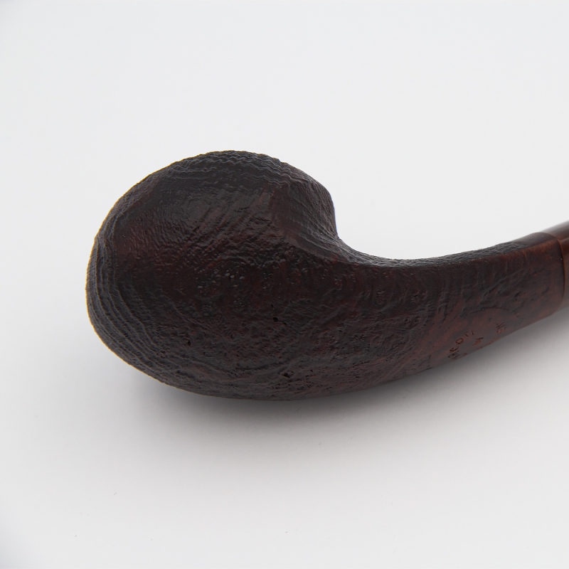 czarny drewniany cybuch od fajki marki Chacom