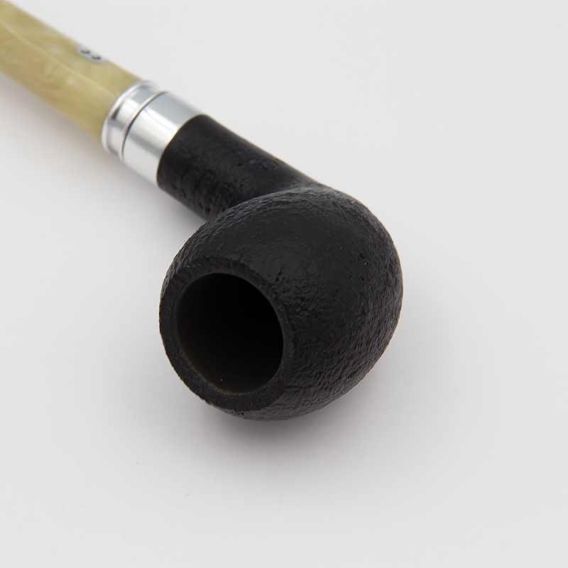 czarny drewniany cybuch ręcznie żłobiony