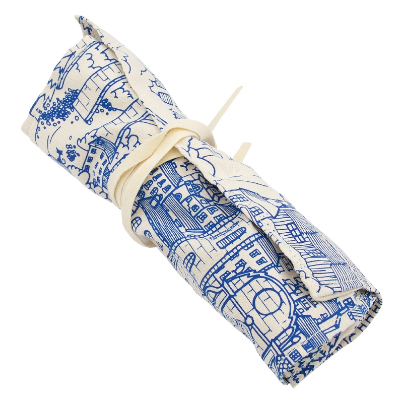 biało niebieskie rozkręcane etui na fajkę i akcesoria