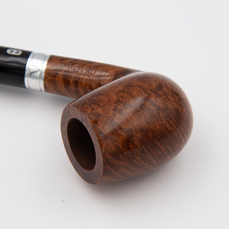 drewniany cybuch od fajki ręcznie modelowany