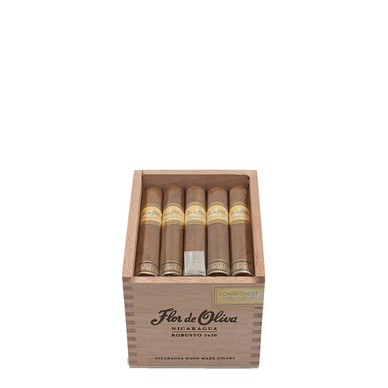 delikatne cygara w drewnianym pudełku z Nikaragui