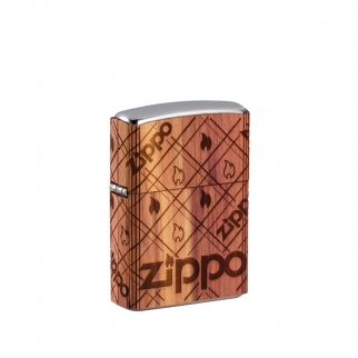 obudowa zapalniczki z metalicznym połyskiem Street Chrome i drewnianym emblematem płomienia w centrum