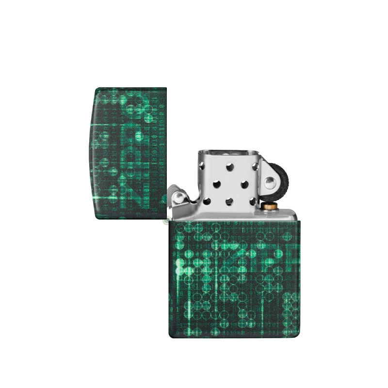 otwarta zapalniczka z widocznym srebrzystym kominkiem kontrastującym z czarnym patternem obudowy