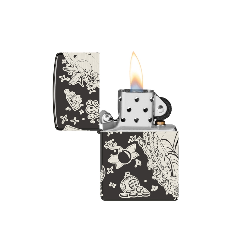 odpalona zapalniczka z jasnym płomieniem nad głęboką czernią i artystycznym wzorem inspirowanym tatuażami