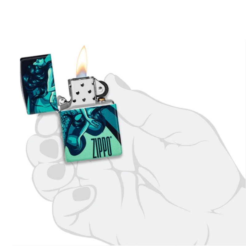 zapalniczka trzymana w dłoni pokazuje kompaktowy rozmiar i szczegółowy morskie przedstawienie syreny