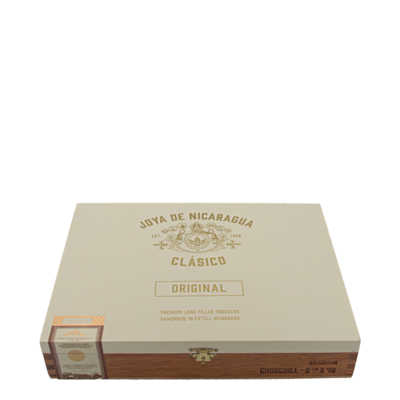 pudełko marki Joya de Nicaragua z białym wieczkiem i złotymi napisami