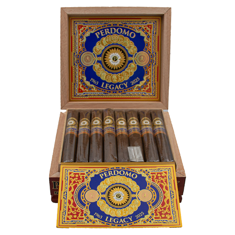 otwarte pudełko z kolorową wkładką o dużej mocy