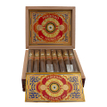 dwadzieścia cztery sztuki cygar marki Perdomo zapakowane w drewnianą skrzynię