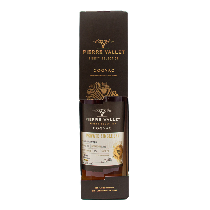 Koniak Pierre Vallet Single Cru 95 w ciemnym kartoniku