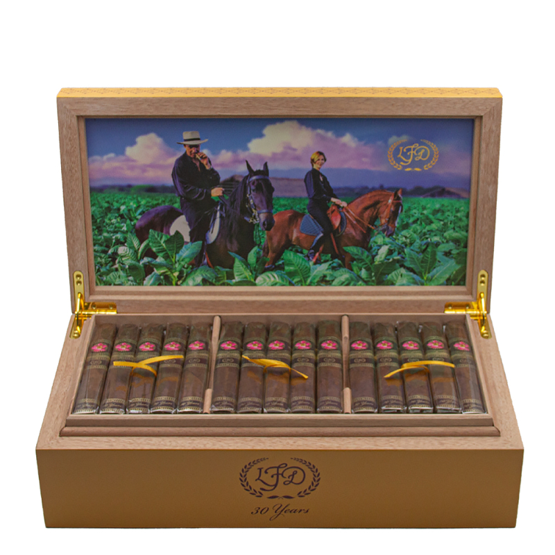 limitowany humidor marki La Flor Dominicana wypełniony 60 cygarami