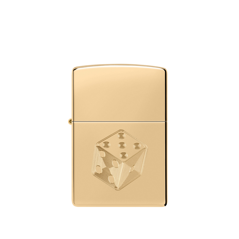 Metaliczna Zippo w złotym kolorze ozdobiona przestrzennym wzorem przedstawiającym kości do gry