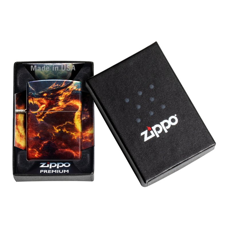 Czarna zapalniczka Zippo Fire Dragon Design umieszczona w pudełku z ognistym smokiem na obudowie