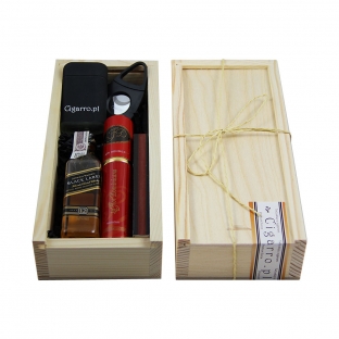 zestaw z malutka whisky oraz cygarem z dominikany la flor dominicana, całość uzupełniona zapalniczką i obcinarką