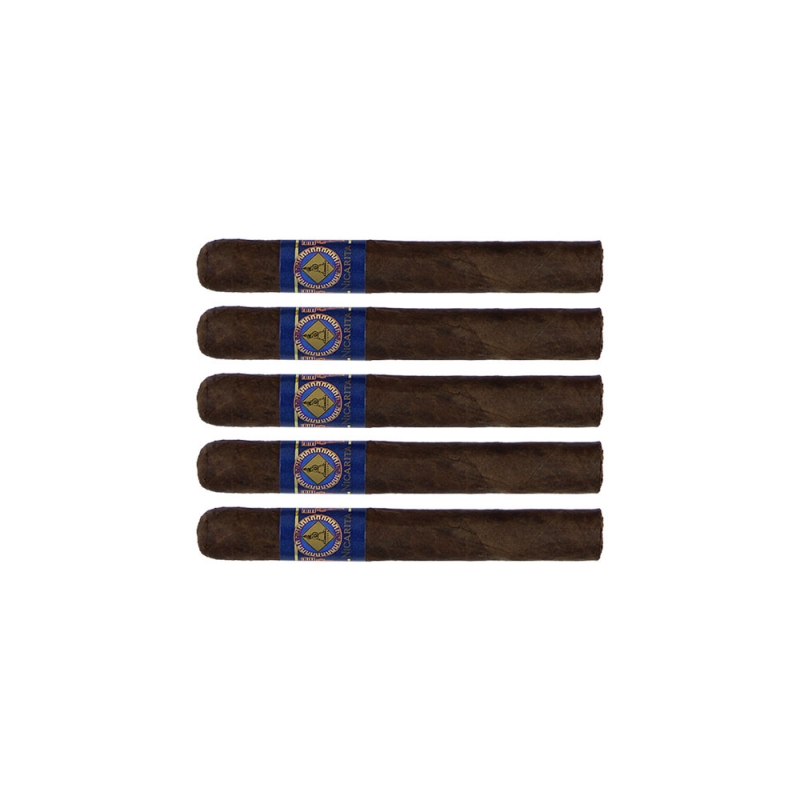 5 dominikańskich cygar z pierścieniem z logo marki casdagli