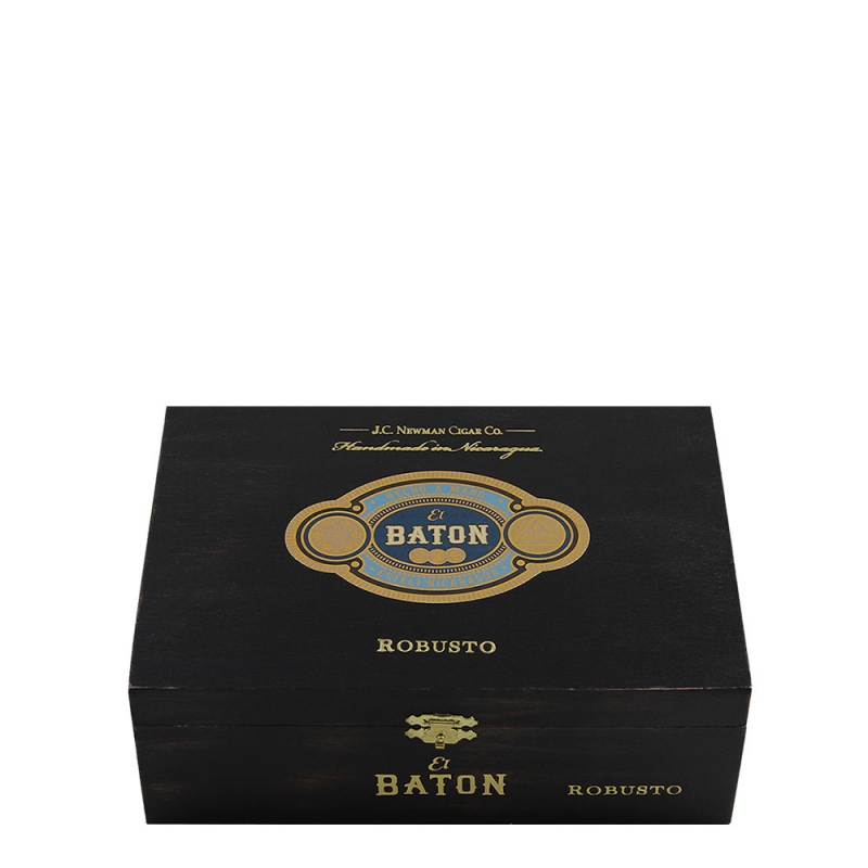 ciemne drewniane pudełko z otwieraną pokrywą z logo el baton