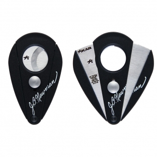 czarna obcinarka xikar z logo newman