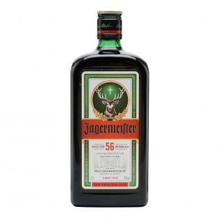 likier Jagermeister, ziołowy likier, przyprawy korzenne