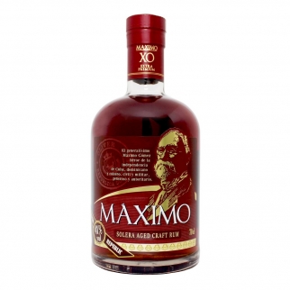wyjątkowy rum maximo o mahoniowej barwie