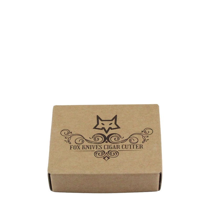 pudełko wykonane z papieru ekologicznego z logo marki fox