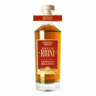 gruzińskie brandy Rioni 3YO w eleganckiej butelce z czerwoną etykietą