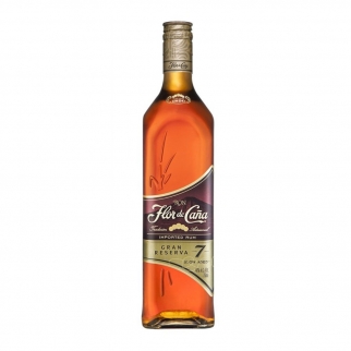 rum Flor de Cana z Nikaragui