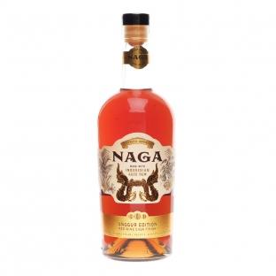 rum o aromacie czerwonych owoców z akcentem czerwonego wina